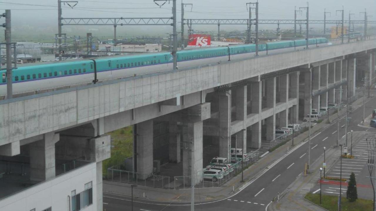 Toyoko Inn Shin-Aomori-Eki Higashi-Guchi Exterior foto
